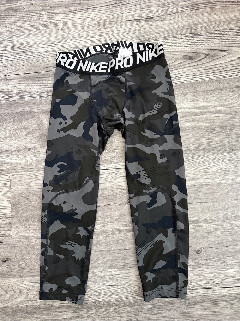Nike Mens Black & Gray Camo Compression Leggings